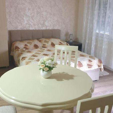 Apartments Kamenjar Novi Sad Eksteriør billede